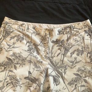 Talbots The Weekender size 14 white pants with gray bird and floral print